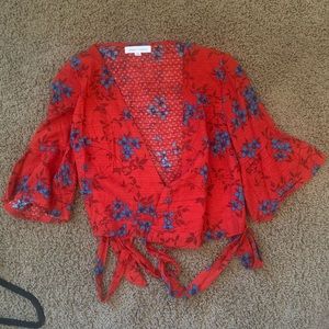 women’s Hawaiian style top